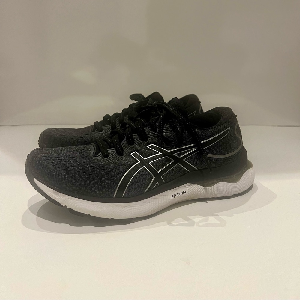 ASICS GEL-NIMBUS 24 Running Shoes Black White Size 6.5